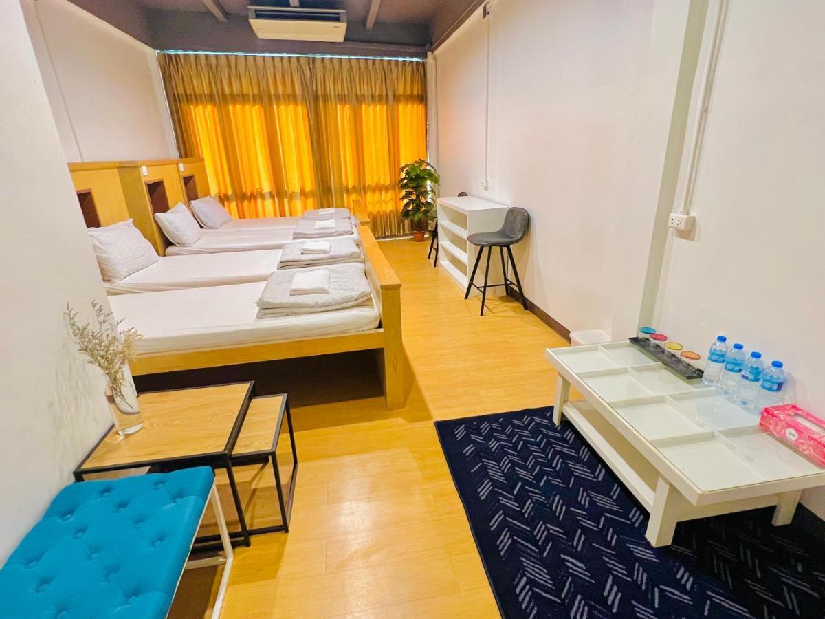 Daraya Hostel Бангкок Экстерьер фото