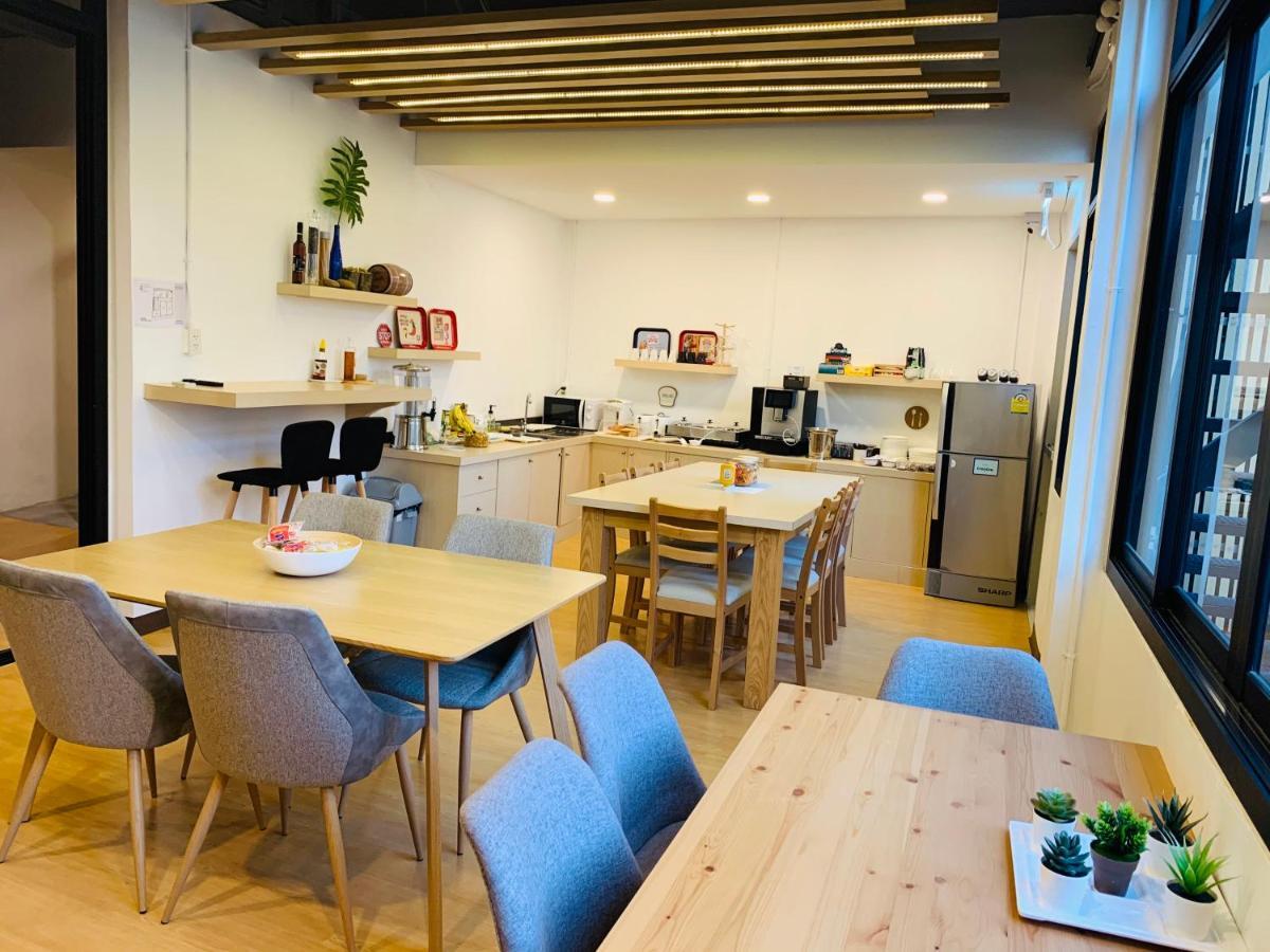 Daraya Hostel Бангкок Экстерьер фото